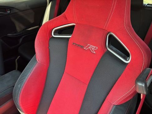 Used 2021 Honda Civic Type R image 13