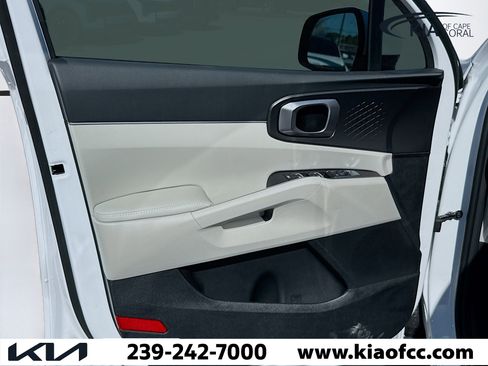 New 2026 Kia Sorento S FWD image 22