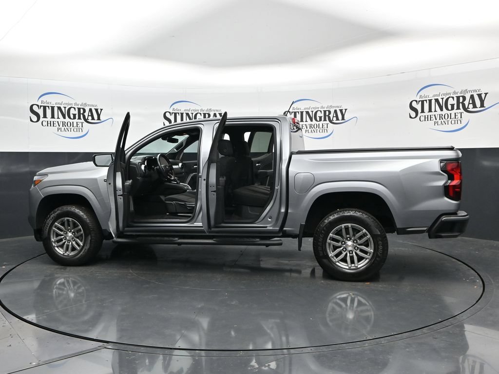 Certified 2024 Chevrolet Colorado LT RWD image 37