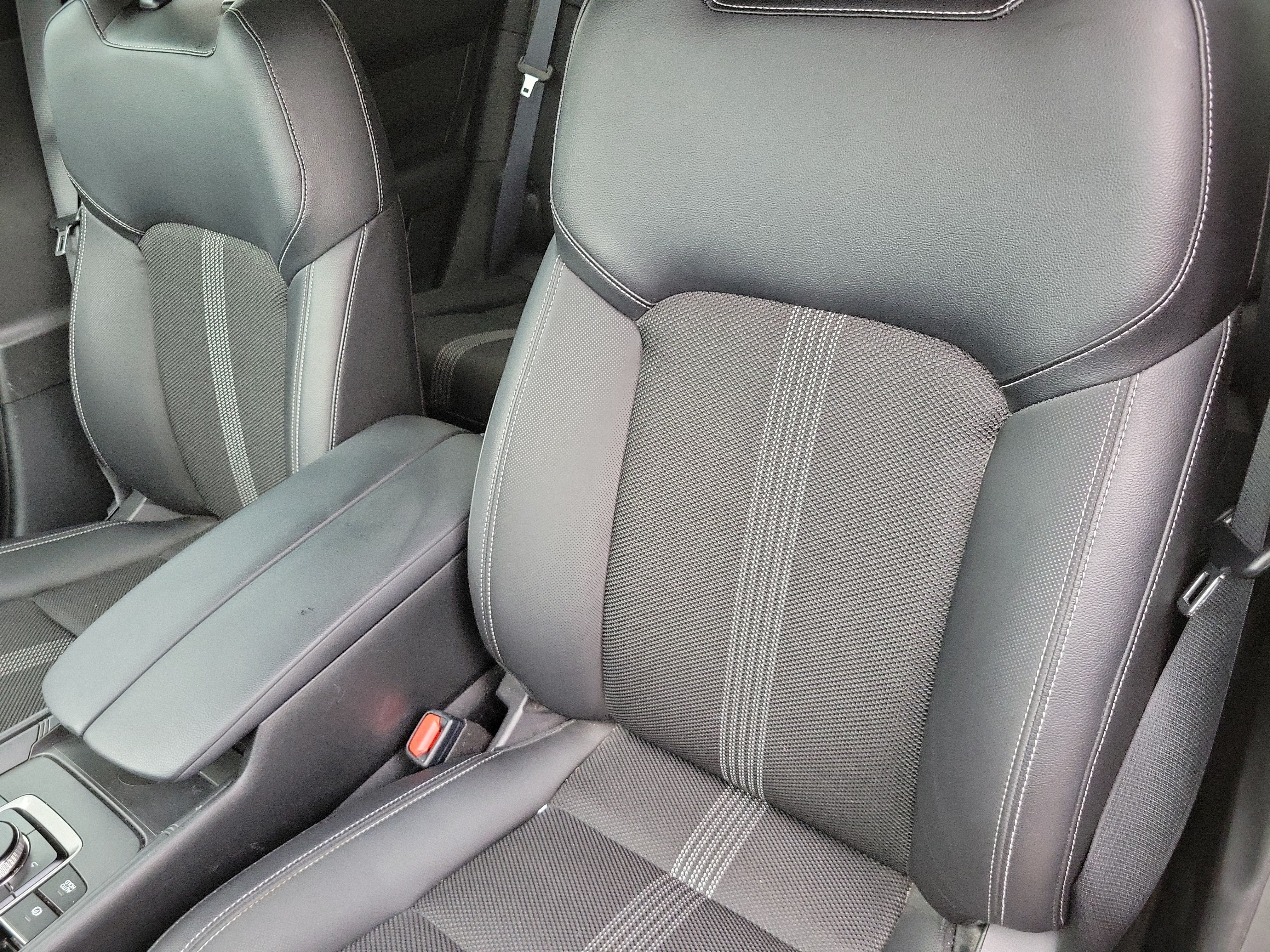 Used 2024 MAZDA CX-50 AWD 2.5 S w/ Cargo Package image 10