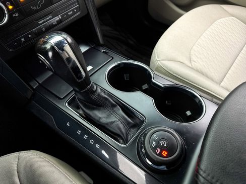 Used 2018 Ford Explorer 4WD image 26