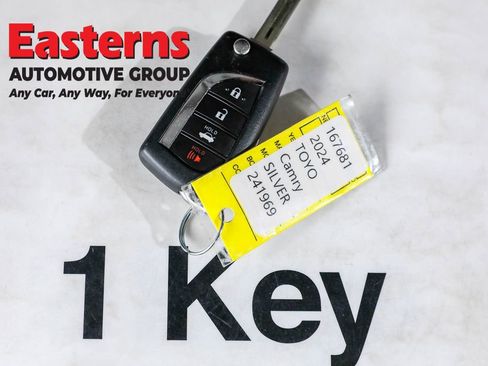 Used 2024 Toyota Camry SE FWD image 24