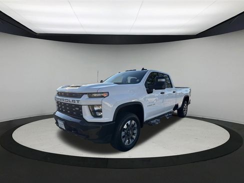 Used 2022 Chevrolet Silverado 2500 Custom w/ Custom Convenience Package AWD/4WD image 1