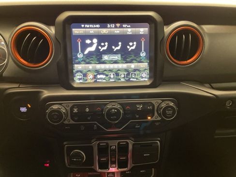 Certified 2023 Jeep Gladiator Mojave w/ LED Lighting Group AWD/4WD image 14