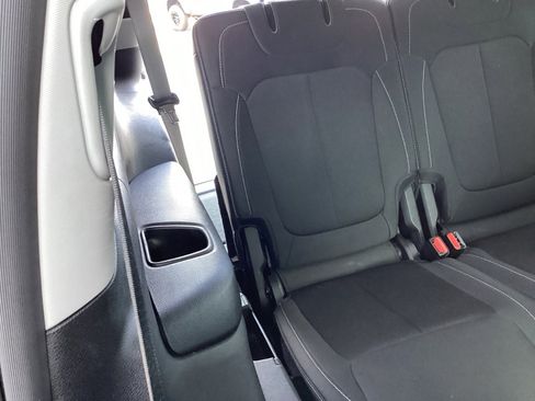 Used 2022 Jeep Grand Cherokee L Laredo w/ Luxury Tech Group I image 21