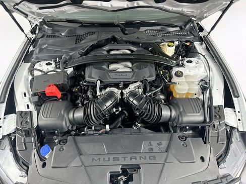 Used 2024 Ford Mustang Dark Horse image 29