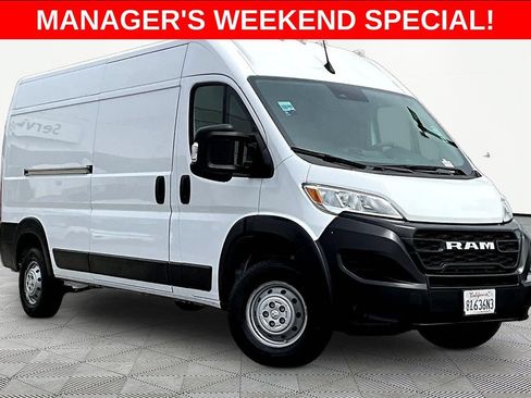 Used 2023 RAM ProMaster 2500 FWD image 1