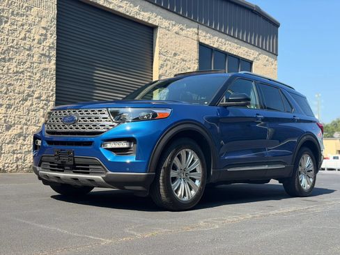 Used 2020 Ford Explorer Limited AWD/4WD image 45