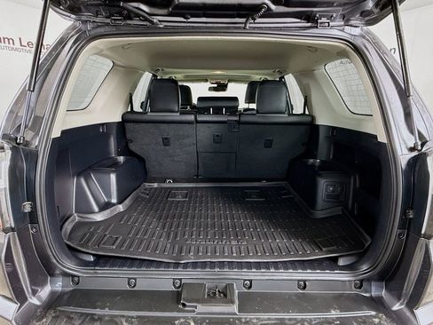 Used 2023 Toyota 4Runner SR5 Premium image 27