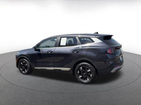 Used 2026 Kia Sportage LX FWD image 10