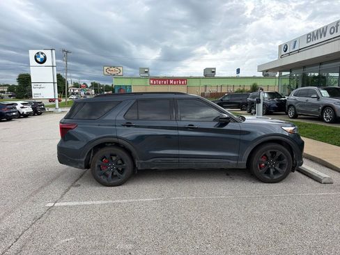 Used 2022 Ford Explorer ST w/ Equipment Group 401A AWD/4WD image 2