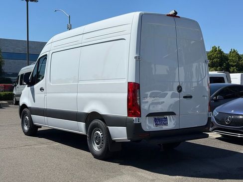 New 2026 Mercedes-Benz Sprinter 2500 image 9