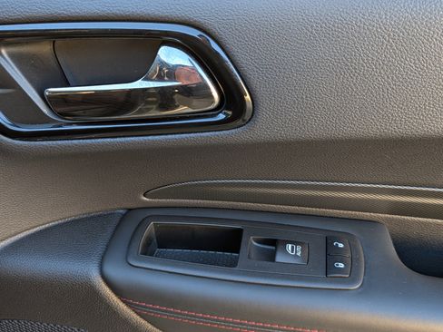 Used 2023 Dodge Durango R/T image 25