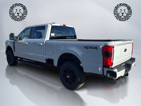 New 2026 Ford F350 XLT w/ XLT Premium Package AWD/4WD image 9