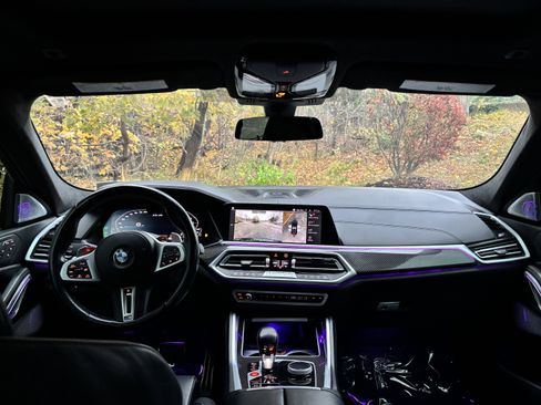 Used 2022 BMW X6 M w/ Competition Package image 11