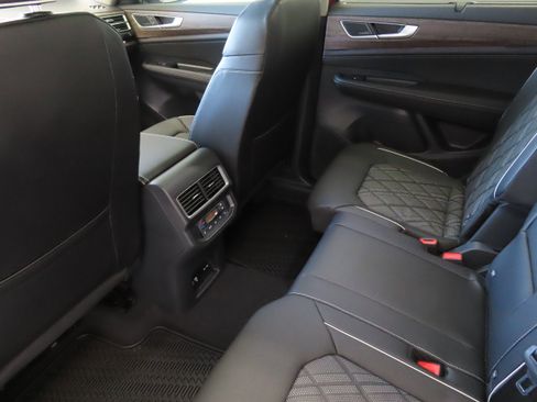 New 2025 Volkswagen Atlas SEL Premium R-Line AWD/4WD image 23