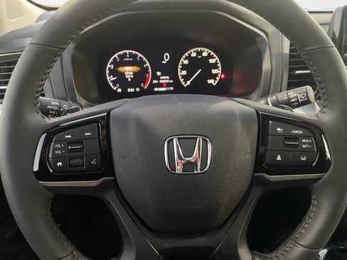 Certified 2026 Honda Odyssey EX-L image 12