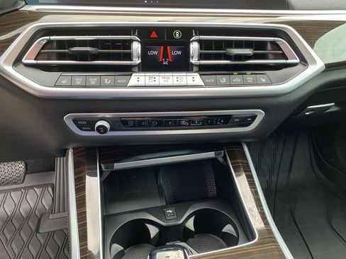 Used 2023 BMW X5 xDrive40i w/ Premium Package image 22