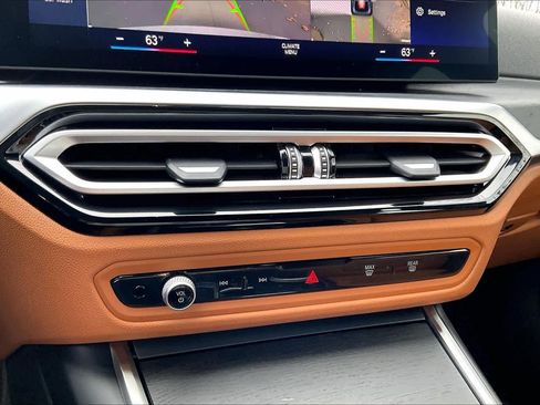 Used 2023 BMW i4 eDrive35 image 33