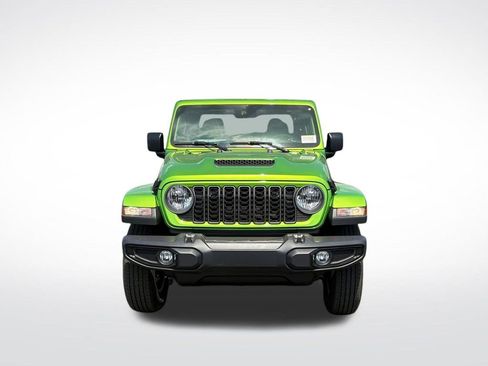 New 2025 Jeep Gladiator Sport image 8