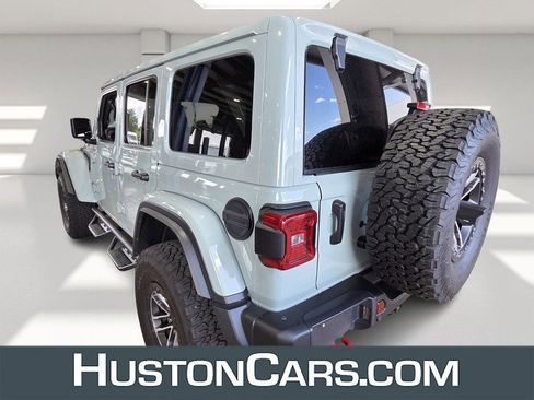 Used 2024 Jeep Wrangler Unlimited Rubicon AWD/4WD image 1