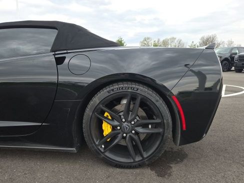 Used 2016 Chevrolet Corvette Stingray Convertible w/ 3LT Preferred Equipment Group image 19