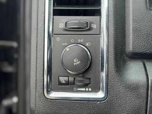 Used 2014 RAM 3500 Laramie w/ Black Appearance Group AWD/4WD image 21