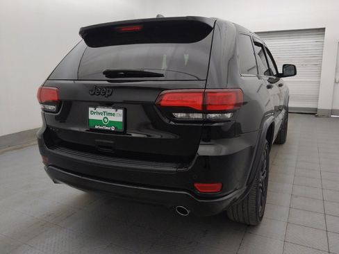 Used 2020 Jeep Grand Cherokee Altitude AWD/4WD image 9