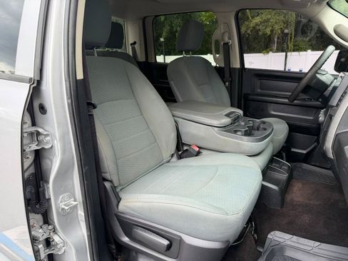 Used 2016 RAM 1500 Express AWD/4WD image 43