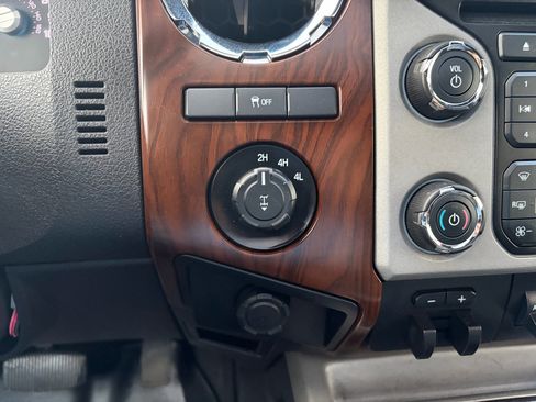 Used 2013 Ford F350 Lariat w/ Lariat Ultimate Pkg image 33