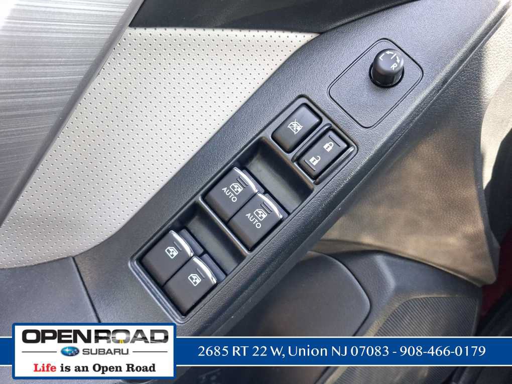 Used 2017 Subaru Forester 2.5i Limited AWD/4WD image 28