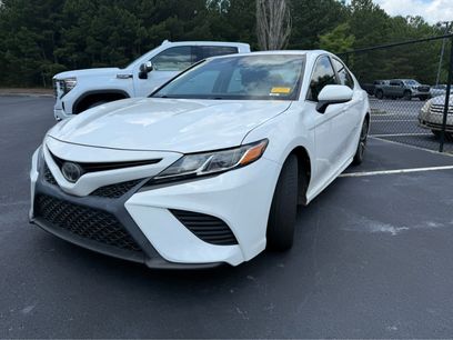 Used 2018 Toyota Camry SE
