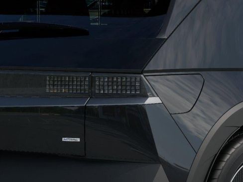 New 2026 Hyundai Ioniq 5 SEL image 10