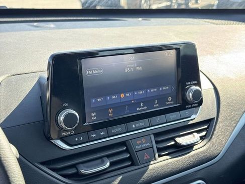 Used 2022 Nissan Altima 2.5 S image 19