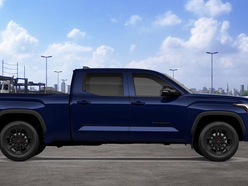 New 2026 Toyota Tundra Limited AWD/4WD image 14