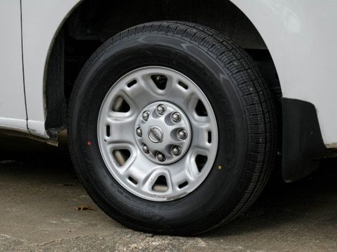 Used 2020 Nissan NV 2500 SV w/ Navigation Package image 50