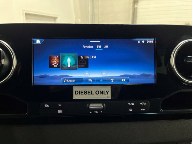 Used 2025 Mercedes-Benz Sprinter 2500 image 13