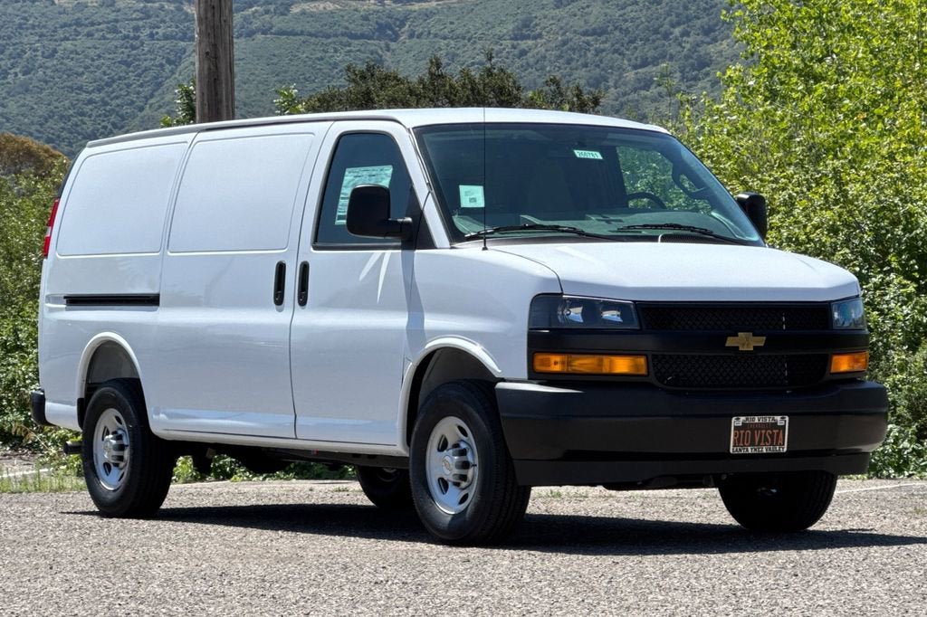 New 2026 Chevrolet Express 2500 w/ Driver Convenience Package RWD image 2