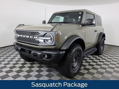 New 2025 Ford Bronco Badlands image 8