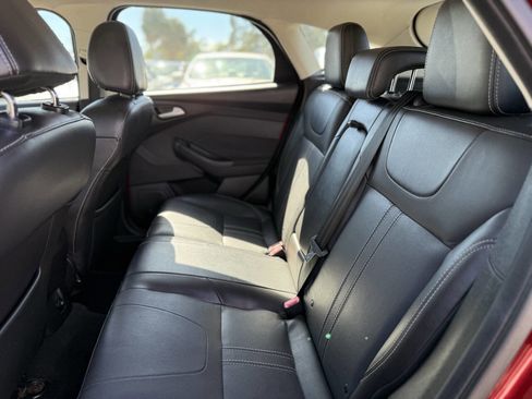 Used 2014 Ford Focus Titanium image 21