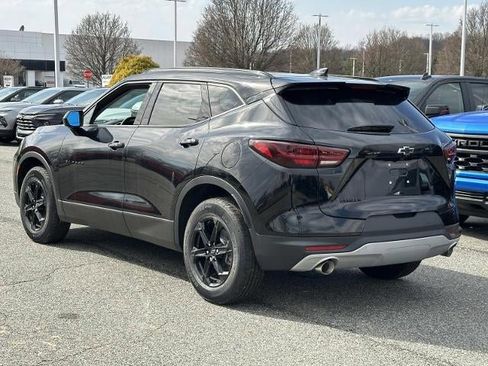 New 2025 Chevrolet Blazer LT w/ Midnight/Sport Edition image 3