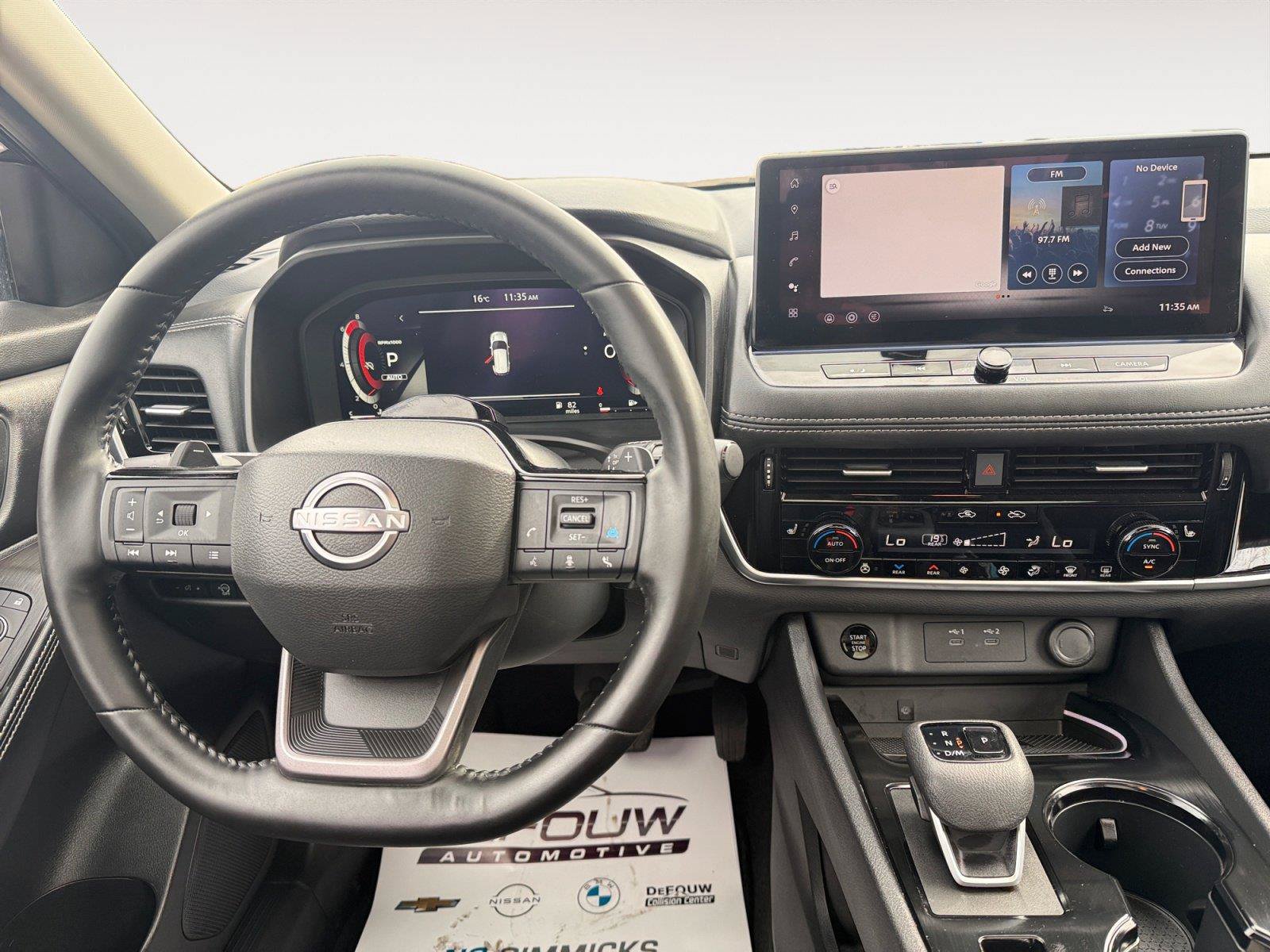Certified 2025 Nissan Rogue SL w/ Tech Package AWD/4WD image 13