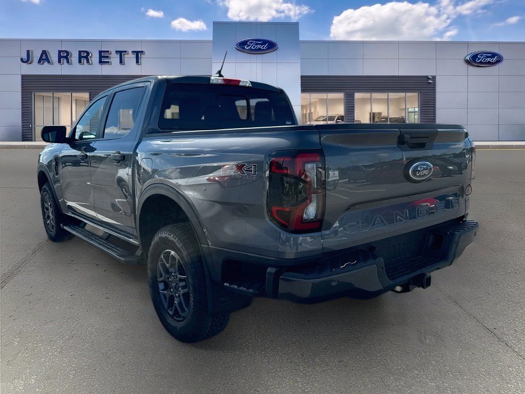 Used 2025 Ford Ranger XLT AWD/4WD image 3