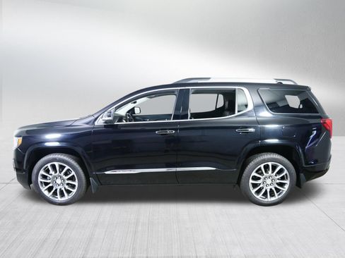 Certified 2022 GMC Acadia Denali w/ Denali Ultimate Package AWD/4WD image 4