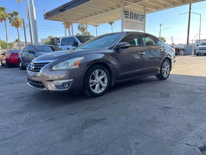 Used 2013 Nissan Altima 2.5 SL w/ Technology Pkg