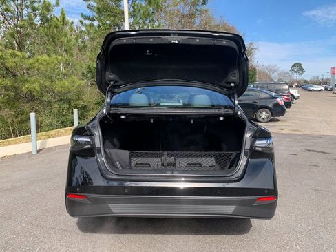 New 2026 Nissan Sentra SL w/ Floor Mat Package image 5