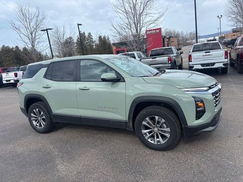 Used 2026 Chevrolet Equinox LT w/ Convenience Package II image 5