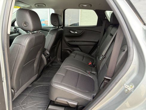 Used 2023 Chevrolet Blazer LT image 18