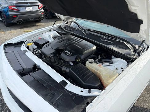Used 2022 Dodge Challenger GT RWD image 15