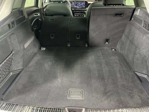 Used 2025 Audi Q5 Premium w/ 19" Wheel Package image 14